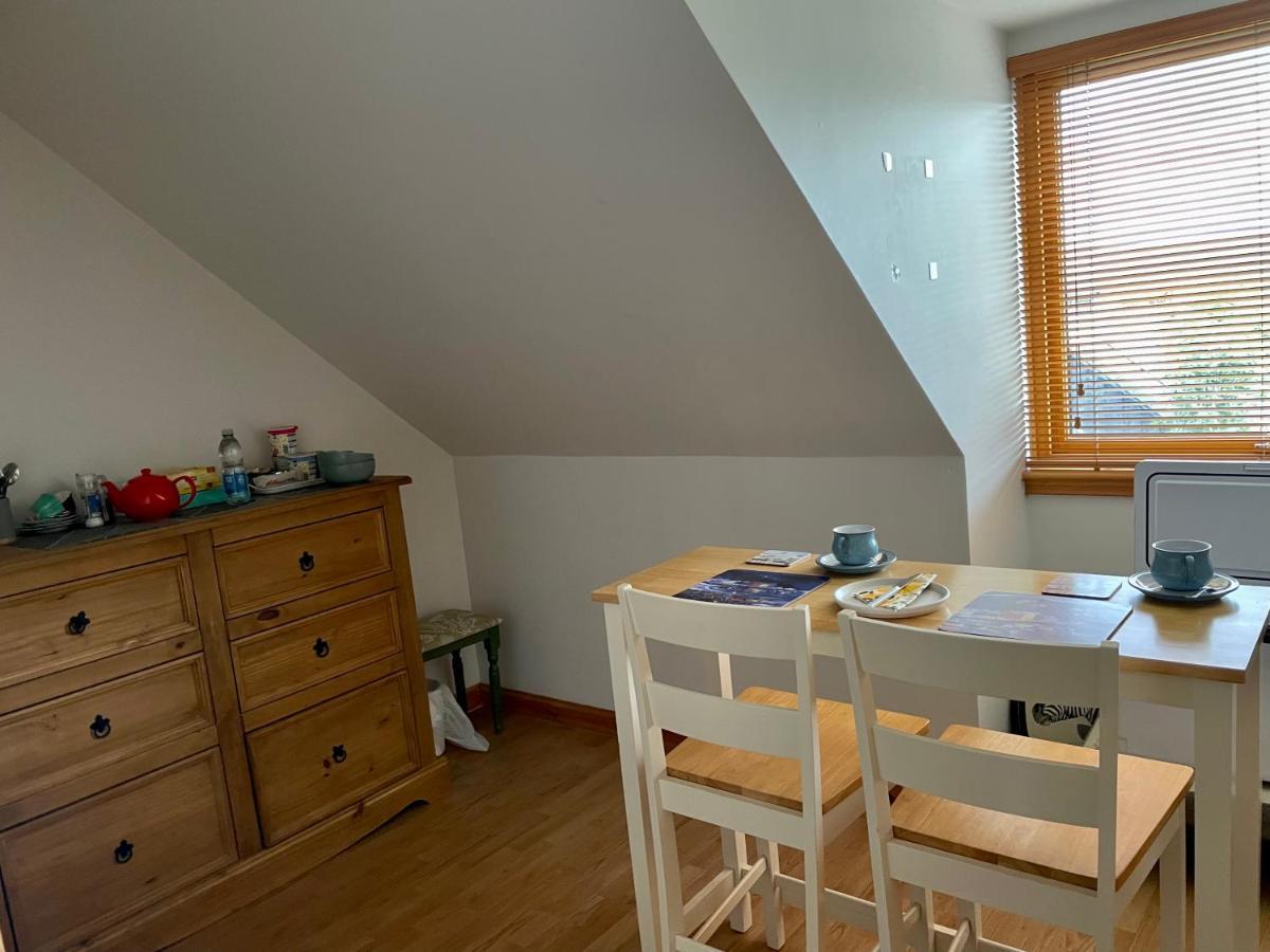 Bed and Breakfast 9 Kirk Road Cromdale Zewnętrze zdjęcie